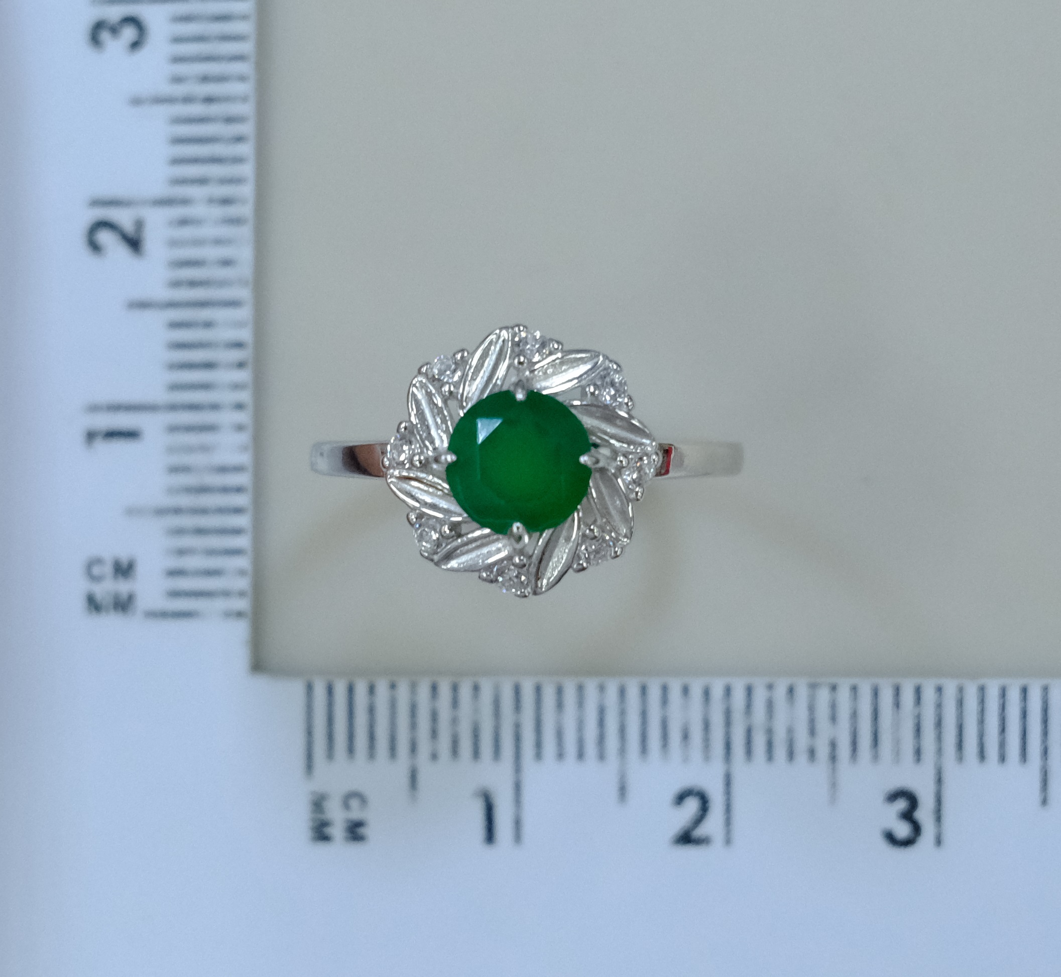 Серебряное кольцо с агатом